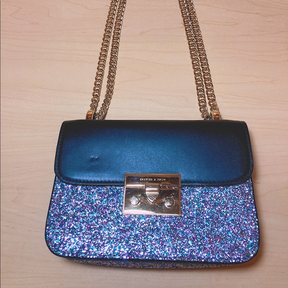 Charles Keith Super Bling Chain Bag without any scratch or mark, 90% New. - Picture 1 of 7